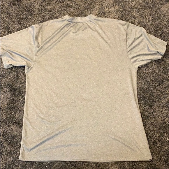 Virginia Tech t-shirt - Picture 4 of 4